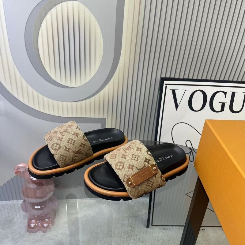 Louis Vuitton Slippers